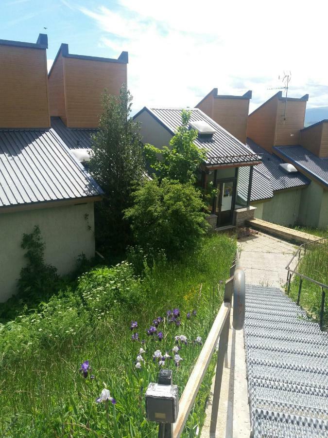 Studio Residence Les Temples Du Soleil Font-Romeu-Odeillo-Via Exterior foto